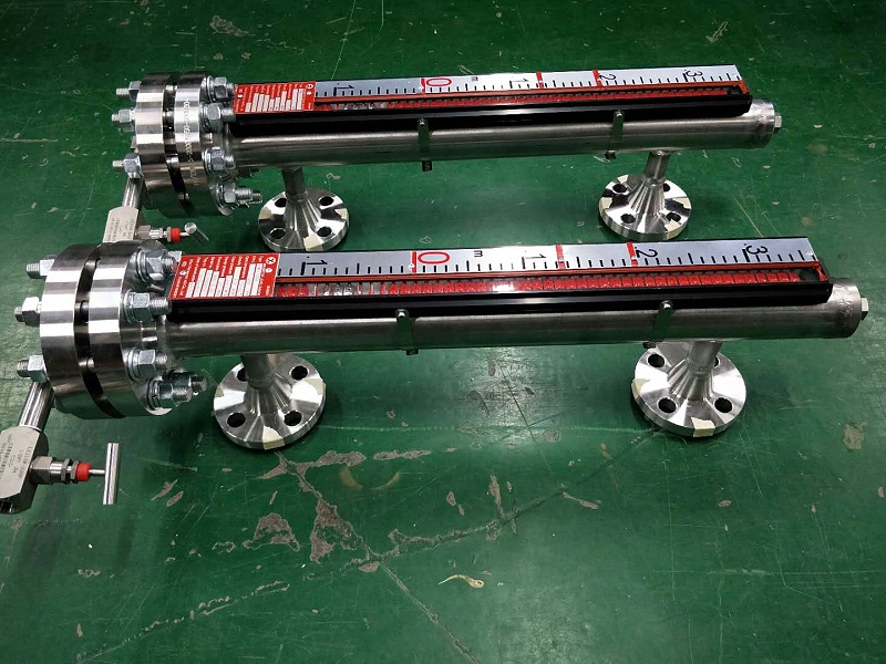 磁翻板液位計(jì)