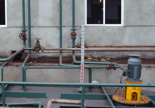 相遠(yuǎn)頂裝磁翻板現(xiàn)場