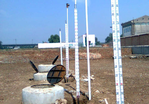 相遠(yuǎn)頂裝磁翻板現(xiàn)場